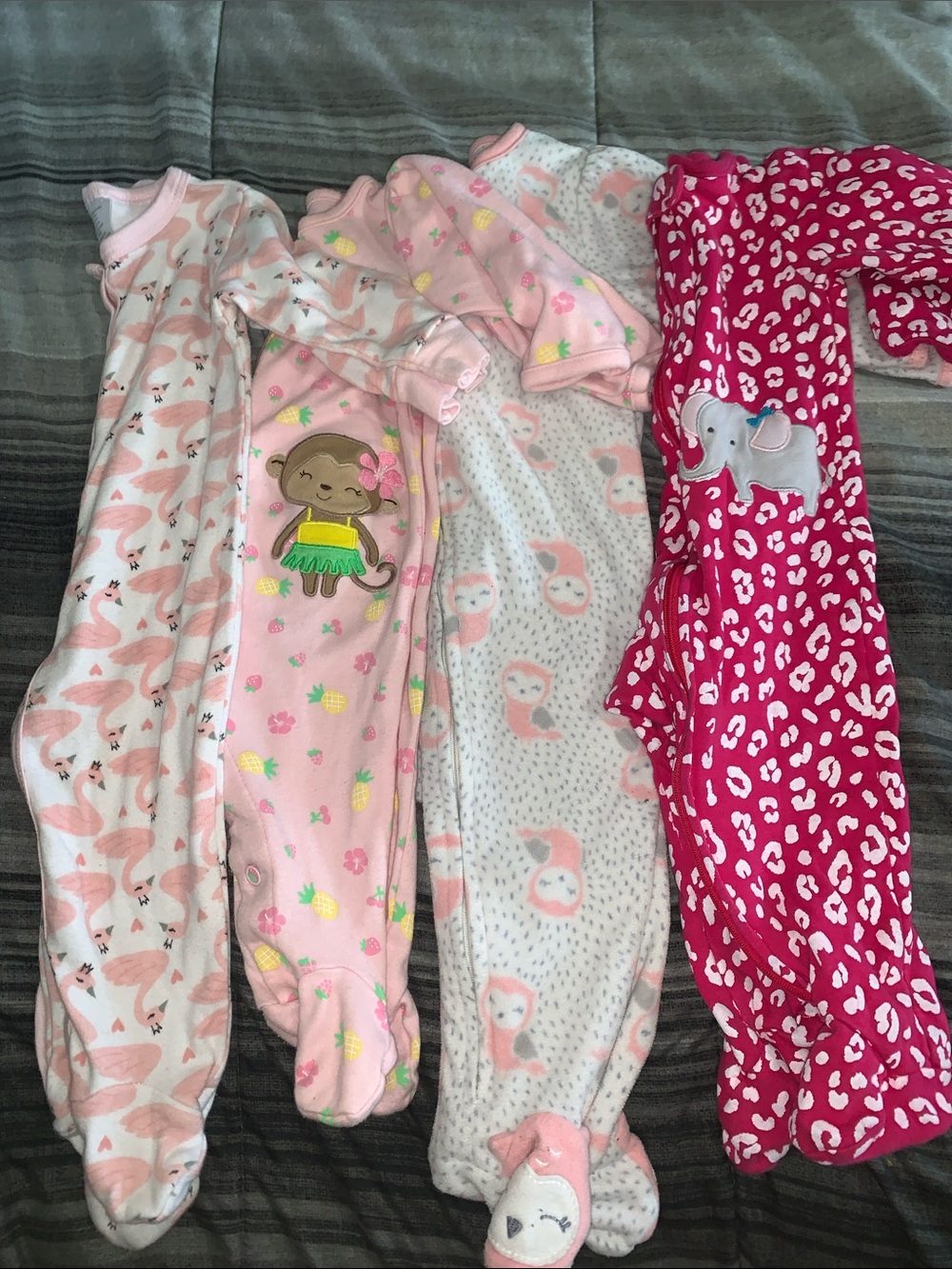 🌺🐘🦩🦉Baby Girls Pink One-Piece Footed Pajamas - Soft Pink Print